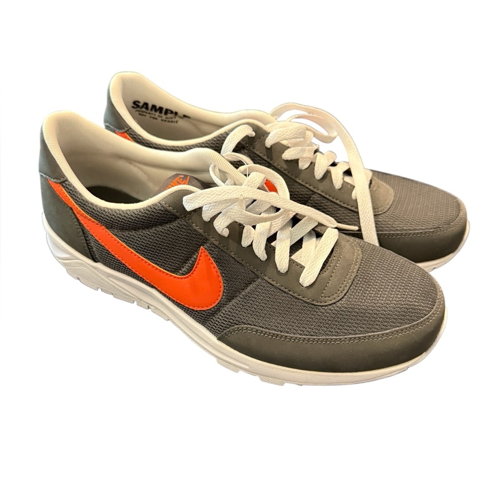 Men’s Size 9 Nike Samples NWOT
